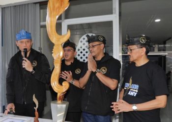 Pakar Keuangan Dr. Eddy RS Menilai Rencana Subsidi Kereta Api Cepat Jakarta-Bandung: Kebijakan yang Kontroversial